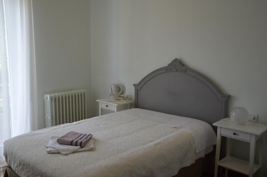 Couette-café Cherry En Rose Lezzeno