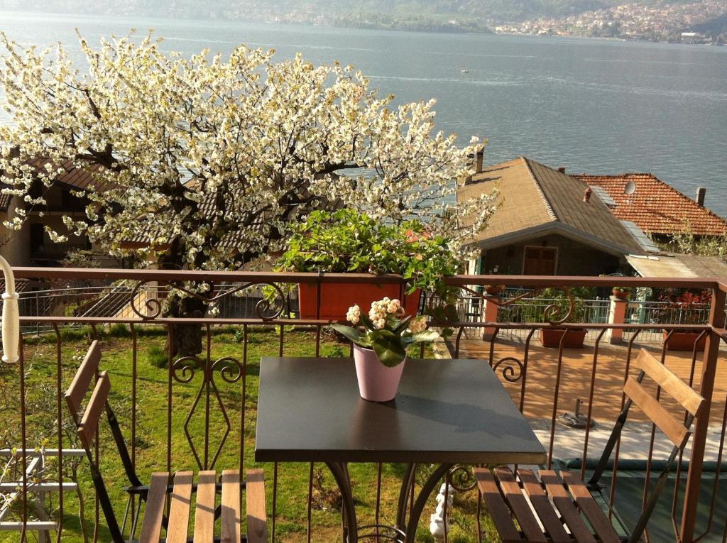 Cherry En Rose Couette-café